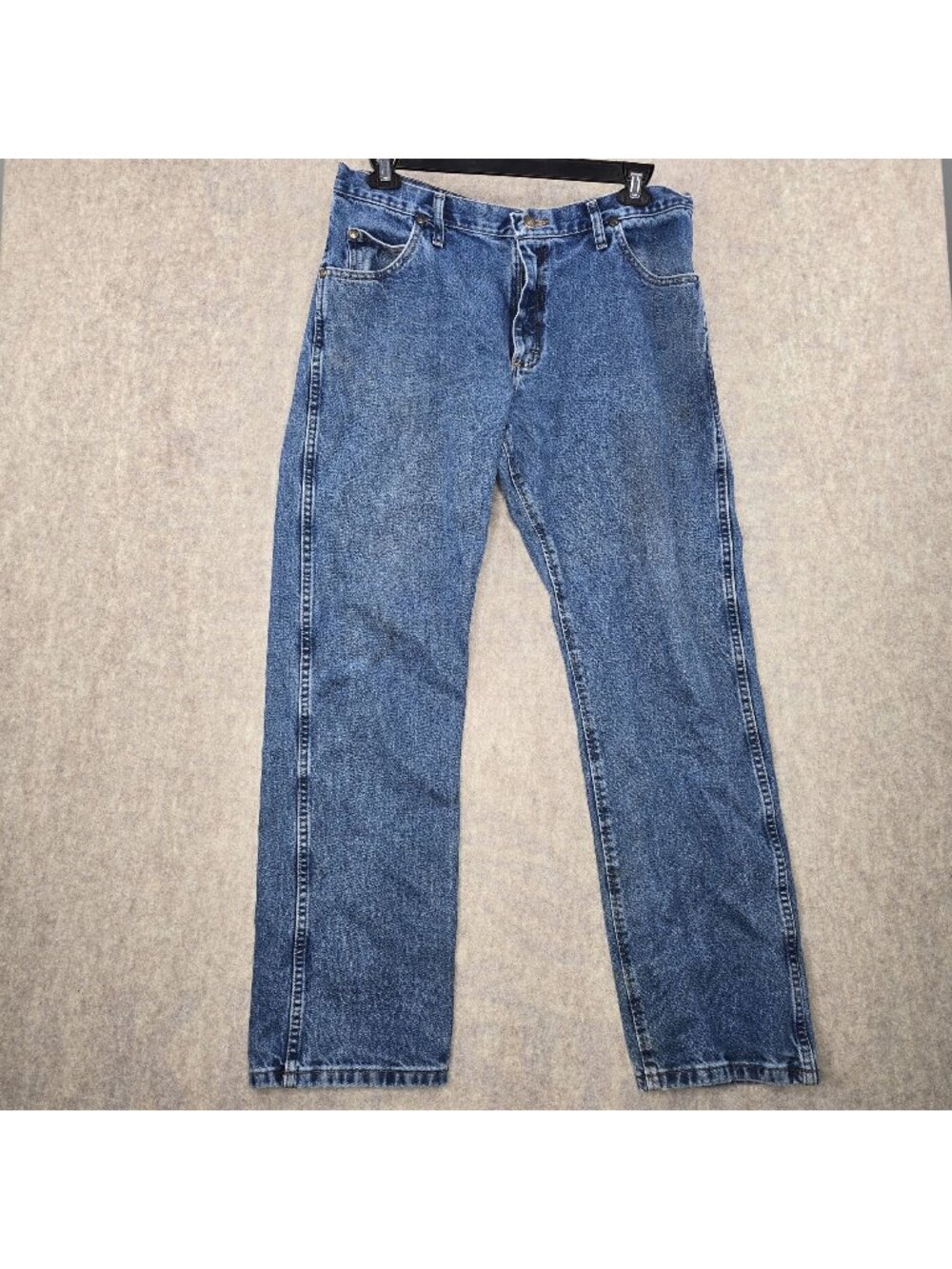 Wrangler Mens Straight Leg Blue Denim Jeans Relaxed Fit Classic 5 Pocket Style